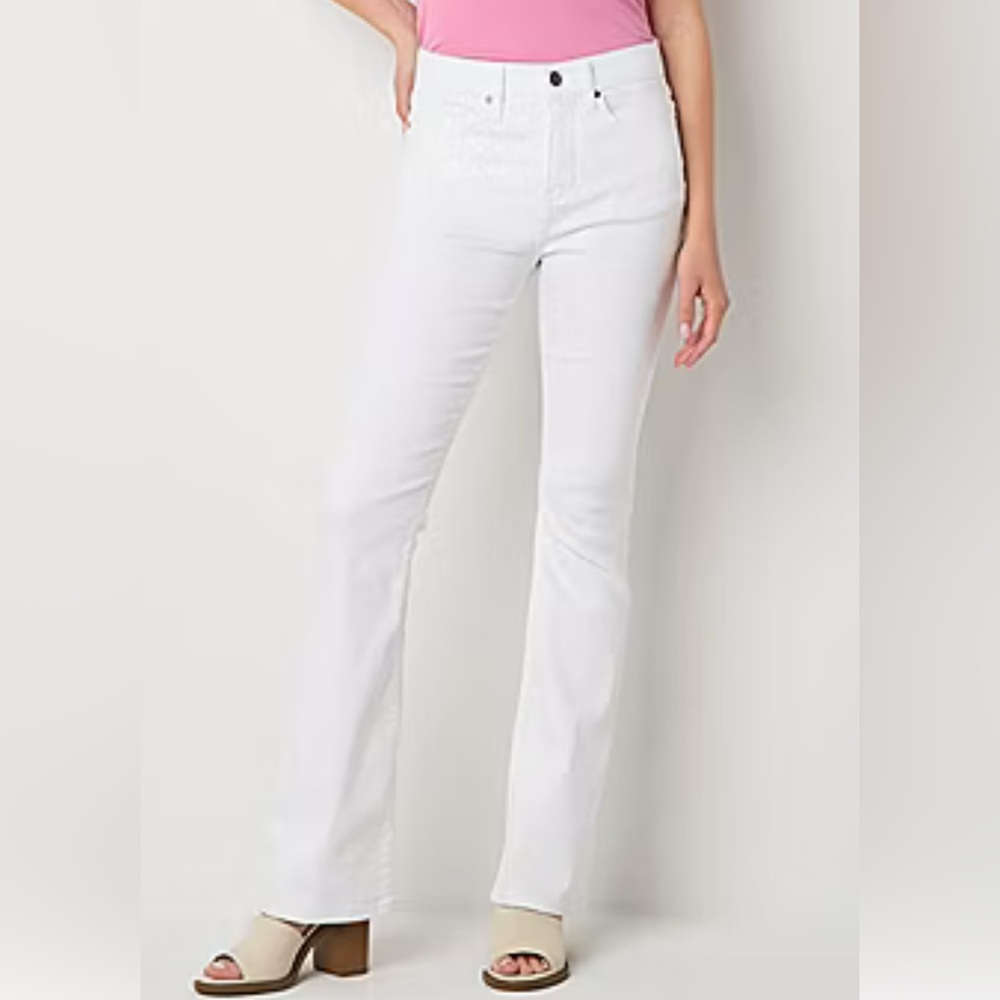 A.N.A high rise wide/flare jeans, white , size 4
